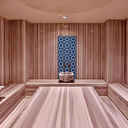 The One Living Hotel
